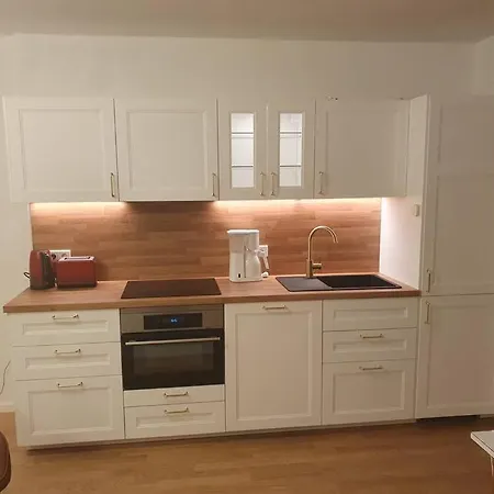 דירה Helle 3 Souterrainwohnung In Einem Neubau-villa *